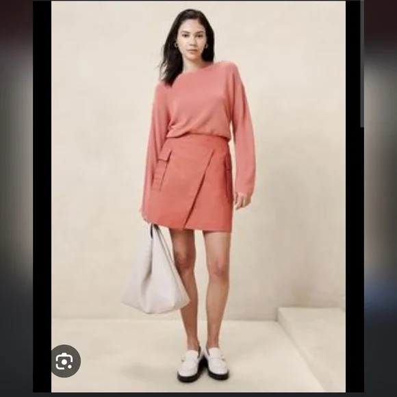 NWOT Banana Republic Factory wrap mini skirt in pink amaretti size 6 - Picture 2 of 6